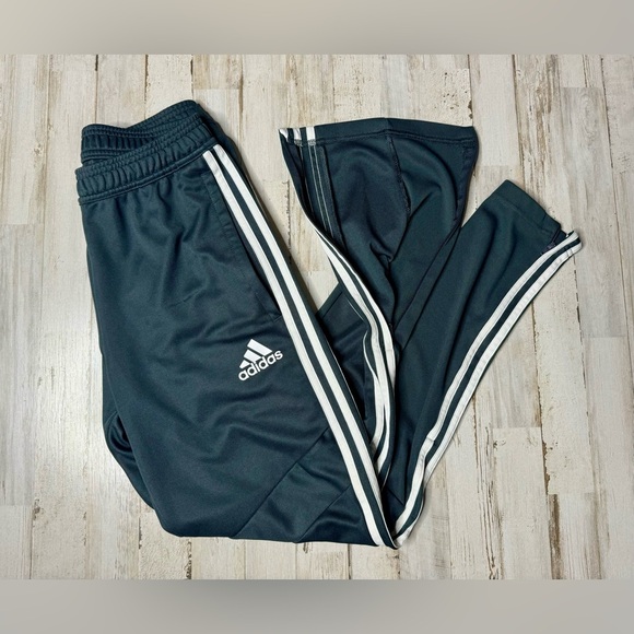 adidas Other - Adidas classic essential 3 white stripes black sweat pants size S Read*